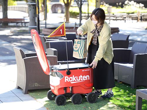 ＵＧＶで指定の場所に商品を配達